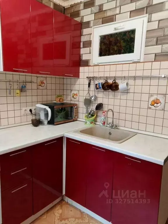 1-к кв. Московская область, Серпухов ул. Дзержинского, 38 (31.0 м) - Фото 1