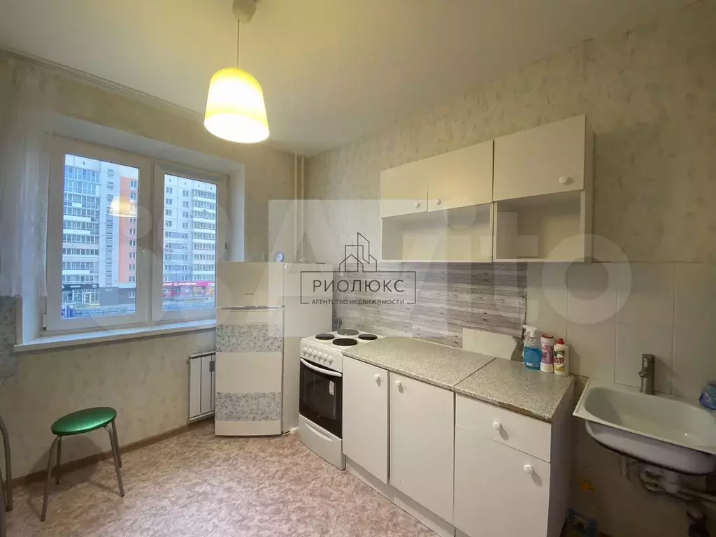1-к. квартира, 41 м, 3/10 эт. - Фото 1