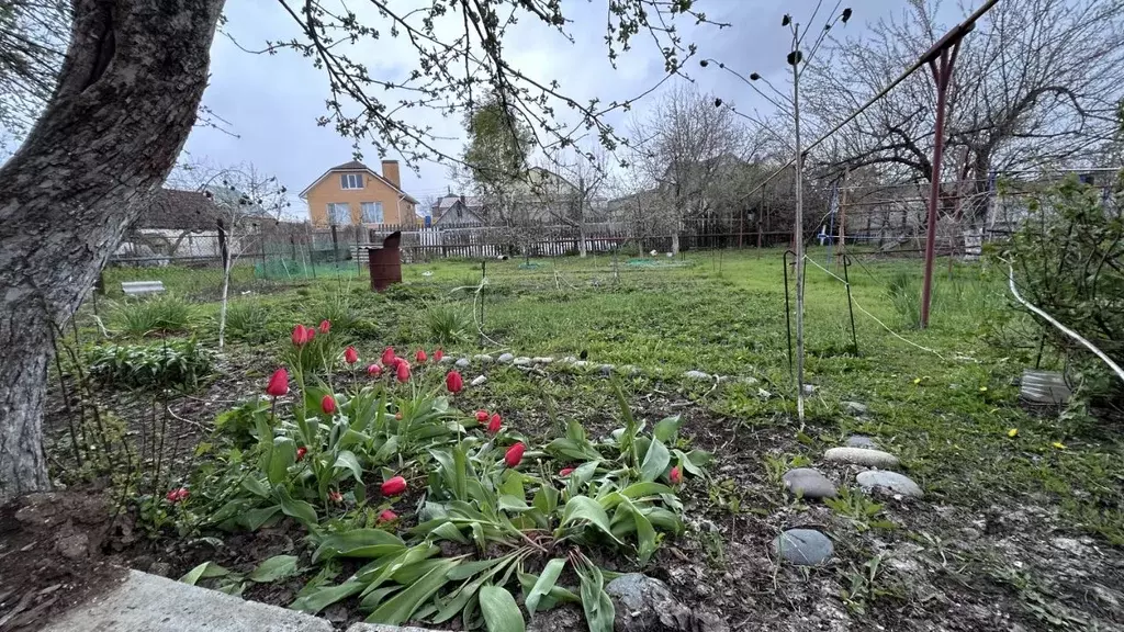 Дом в Саратовская область, Энгельс Низменная ул., 1 (216 м) - Фото 2
