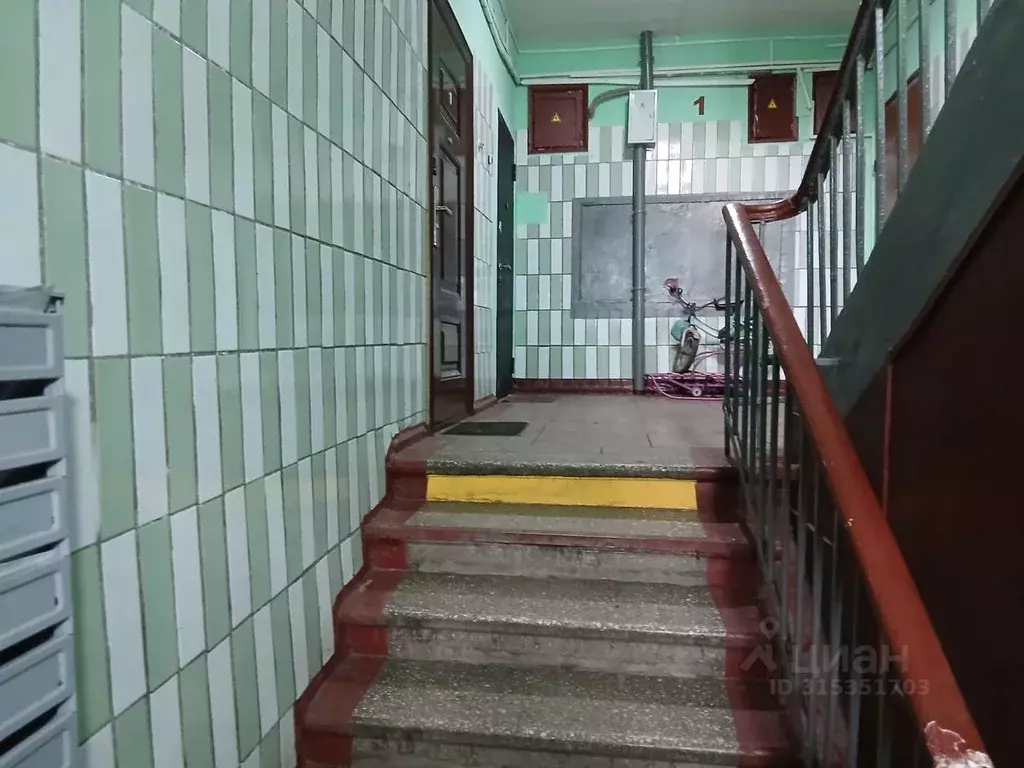 Комната Москва ул. Летчика Бабушкина, 12 (18.0 м) - Фото 1