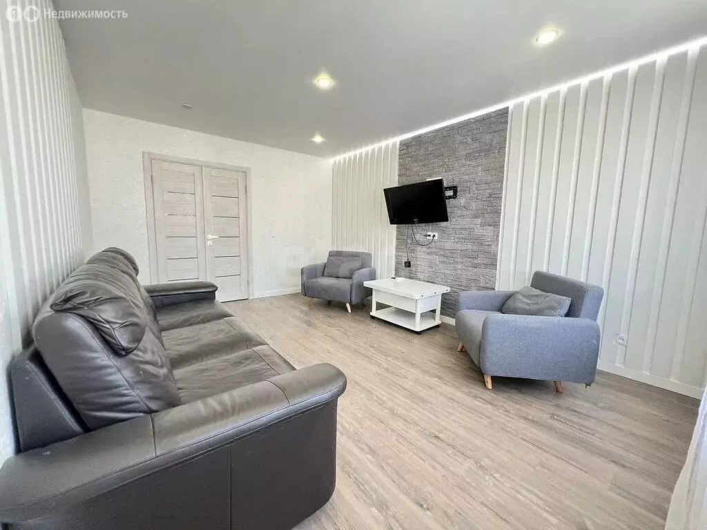 3-комнатная квартира: Ростов-на-Дону, Таганрогская улица, 112/3 (65 м) - Фото 1