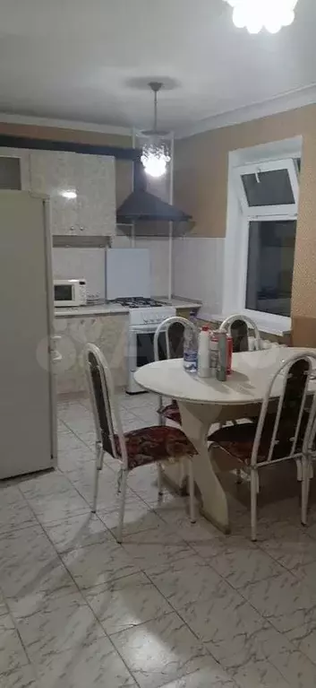 3-к. квартира, 60 м, 4/5 эт. - Фото 0