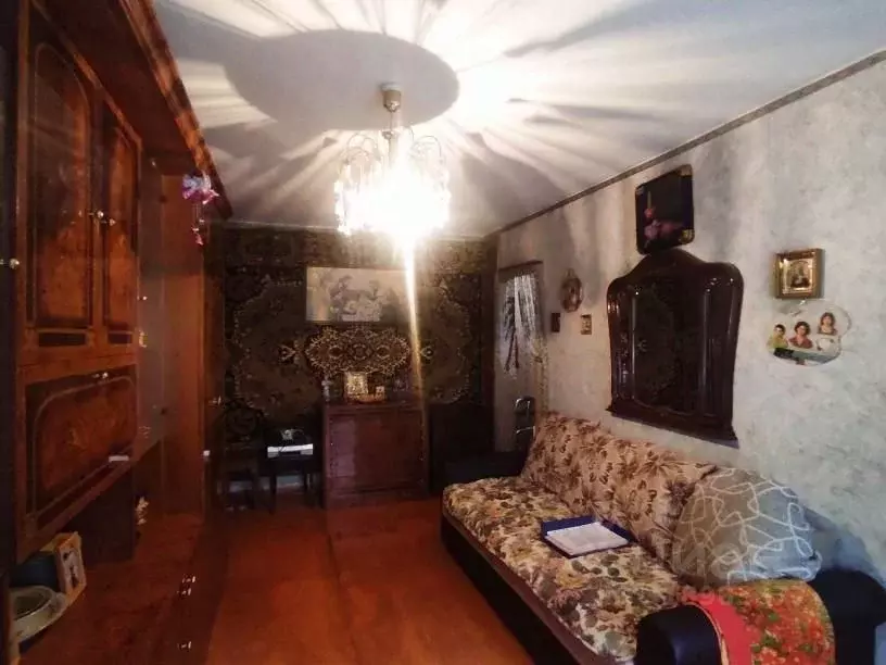 2-к кв. Волгоградская область, Волгоград ул. Глазкова, 13 (43.3 м) - Фото 0