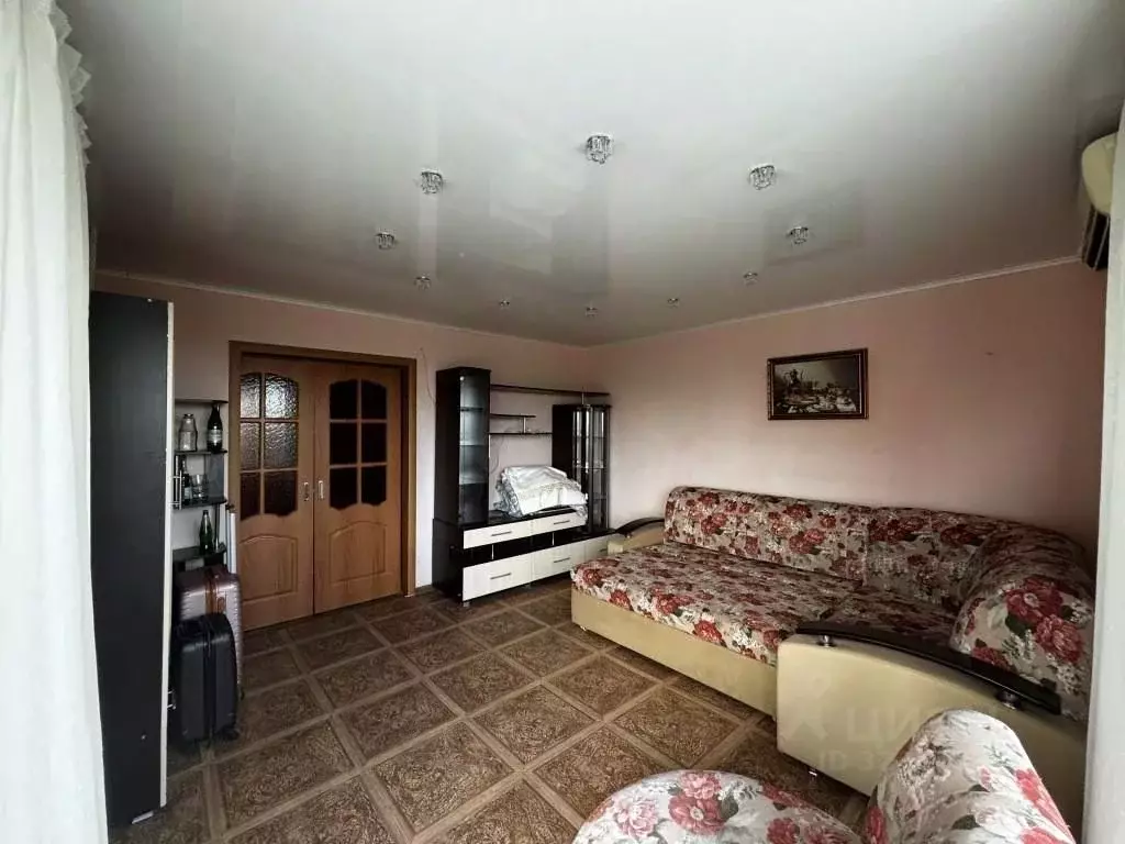 2-к кв. Самарская область, Тольятти Революционная ул., 54 (56.0 м) - Фото 1