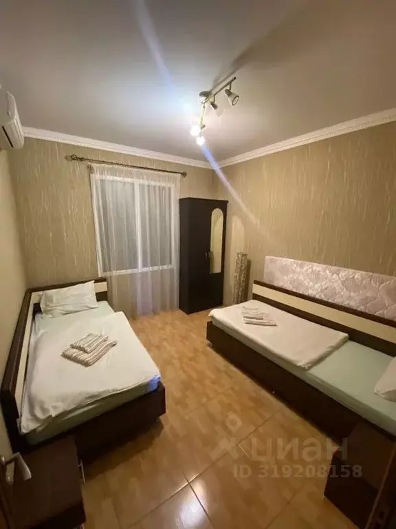 3-к кв. Крым, Алушта муниципальный округ, пос. Утес ул. Гагариной, ... - Фото 0
