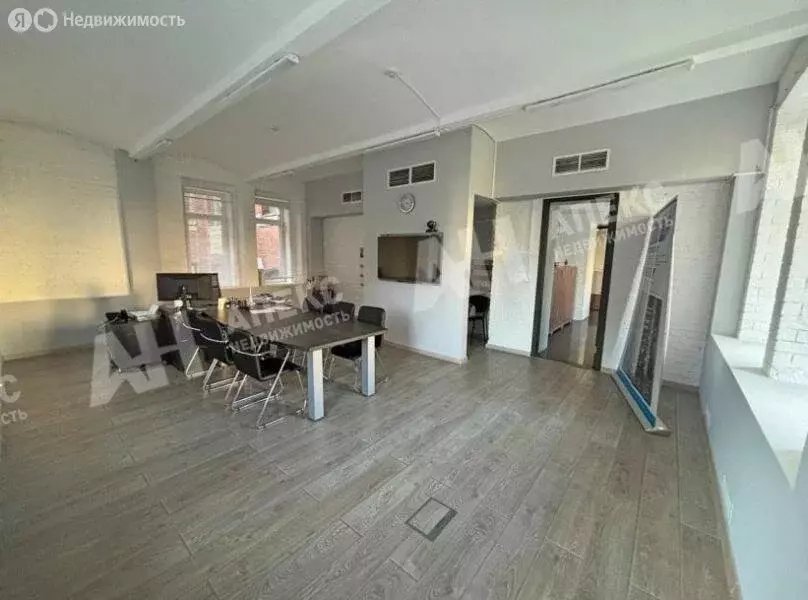 Офис (420 м) - Фото 1