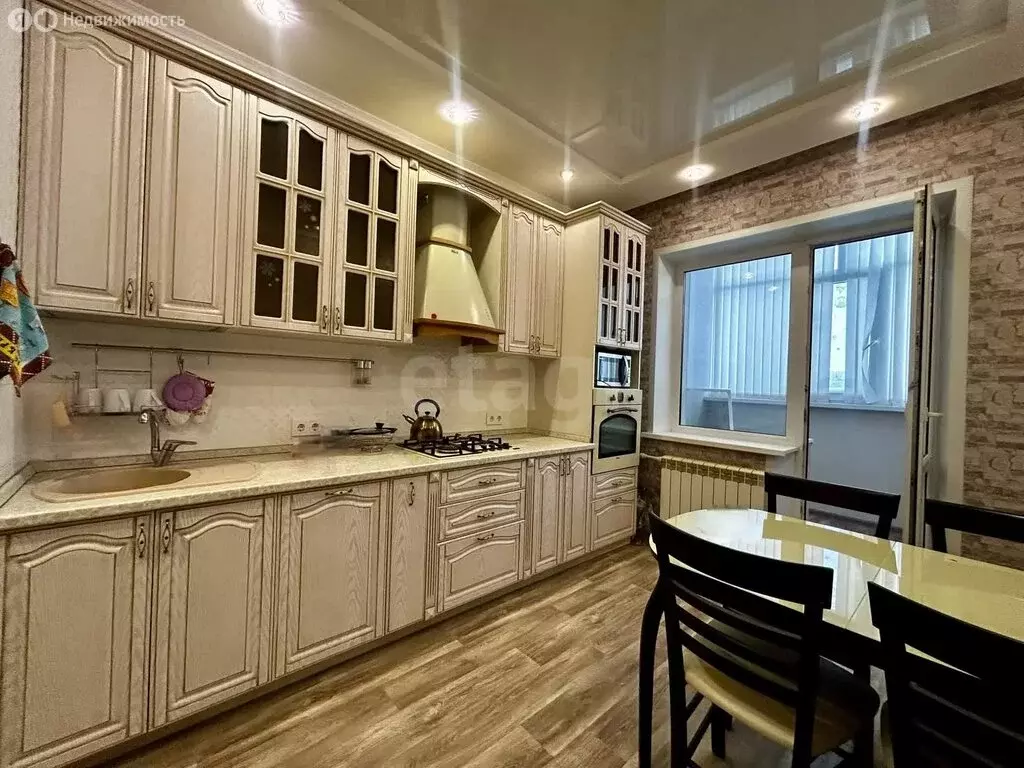 3-комнатная квартира: Усинск, Парковая улица, 18 (72 м) - Фото 1