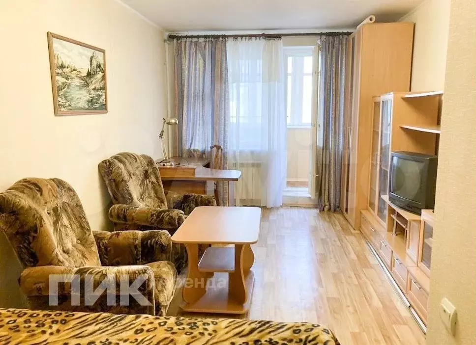1-к. квартира, 40 м, 4/10 эт. - Фото 0