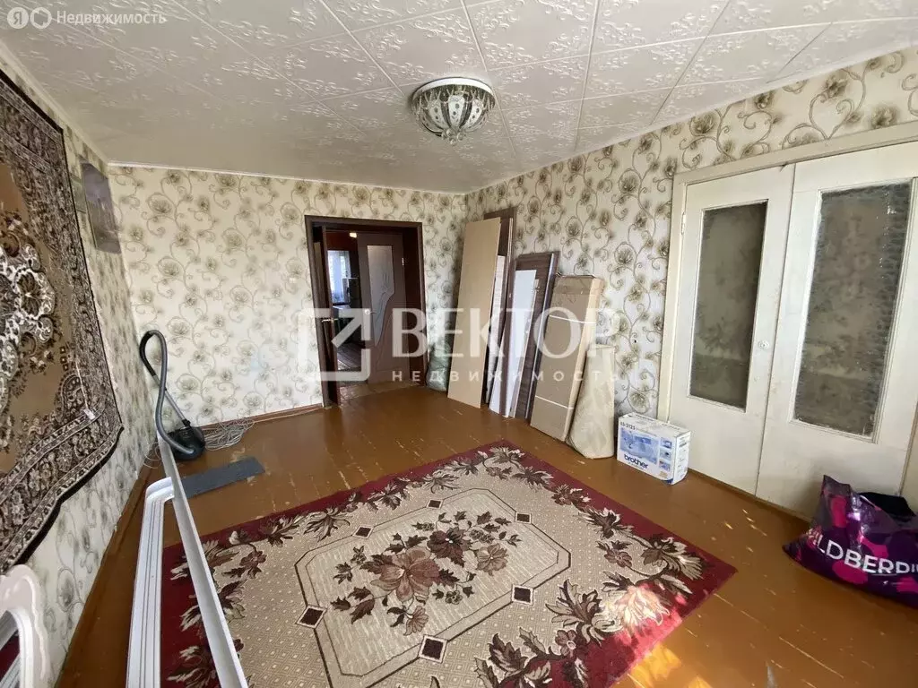 3-комнатная квартира: Ингарь, Спортивный переулок, 7 (58.3 м) - Фото 1