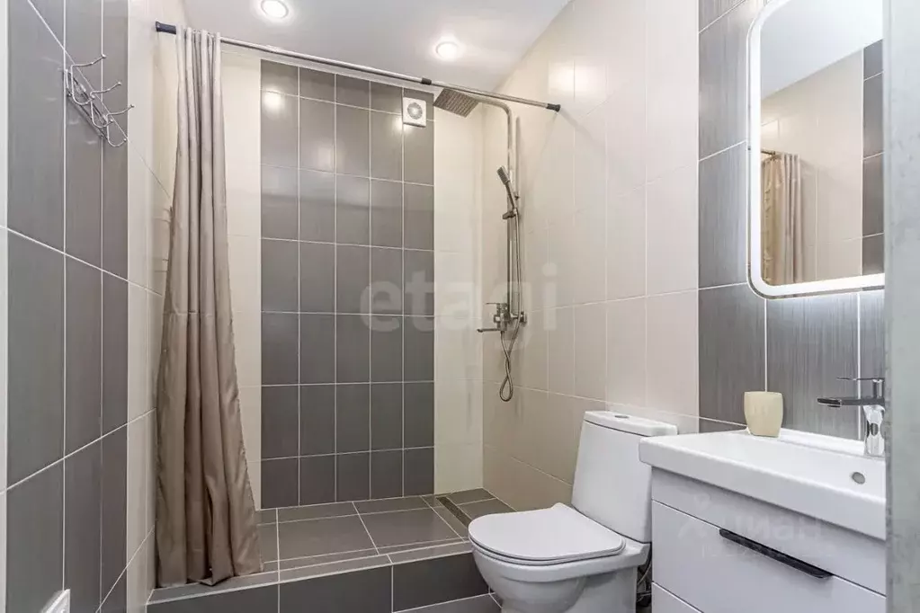 Студия Тюменская область, Тюмень ул. Андрея Приказнова, 7 (23.2 м) - Фото 1