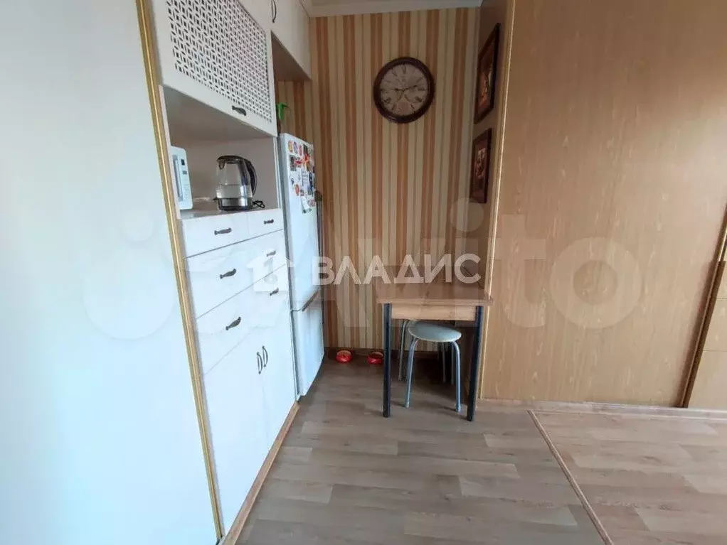 Комната 17 м в 6-к., 3/9 эт. - Фото 1