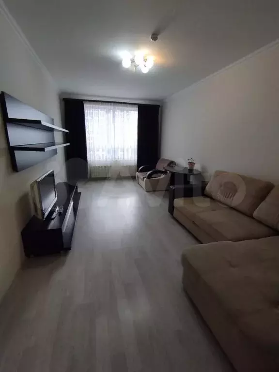 2-к. квартира, 70 м, 25/25 эт. - Фото 0