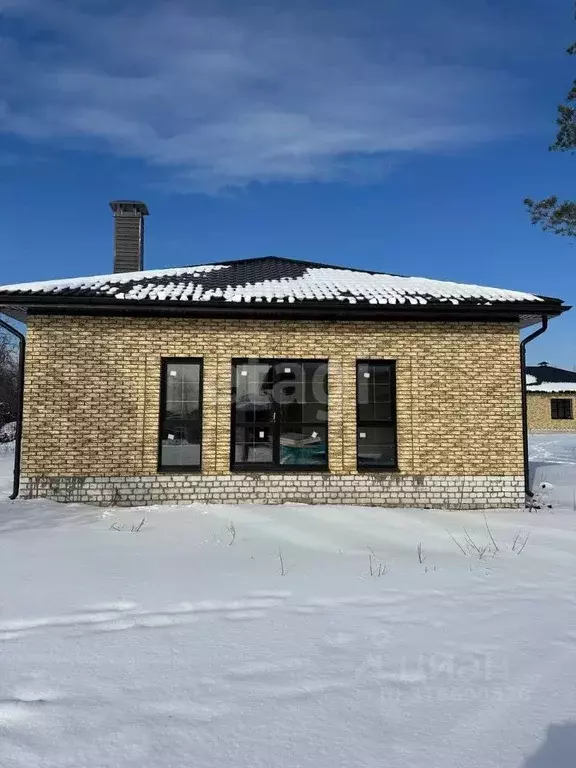 Дом в Воронежская область, с. Новая Усмань ул. Героев Цусимы (100 м) - Фото 0