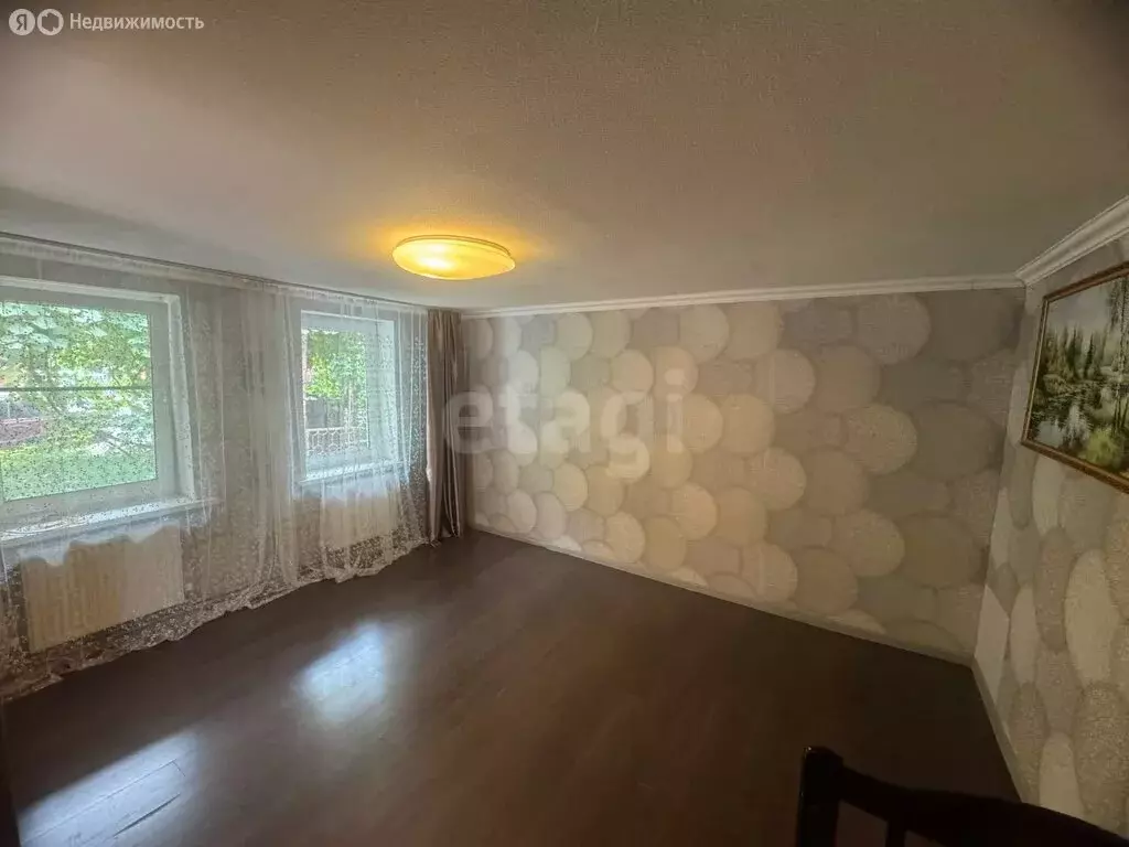 2-комнатная квартира: Владикавказ, улица Шота Руставели, 30 (30 м) - Фото 0