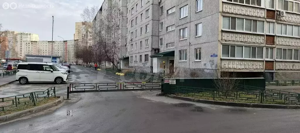 2-комнатная квартира: Тюмень, улица Газовиков, 25 (52.9 м) - Фото 1