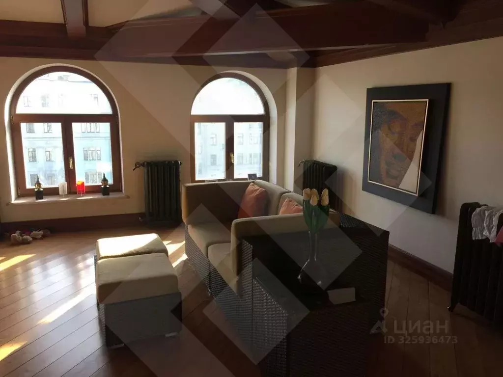 3-к кв. Москва Тверской бул., 9 (300.0 м) - Фото 1