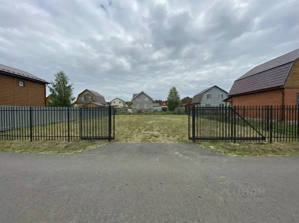 Участок в Московская область, Домодедово Западный мкр, ул. Лесная ... - Фото 1