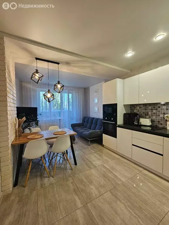 1-комнатная квартира: Владимир, Луговая улица, 4 (56 м) - Фото 0
