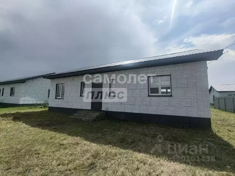 Дом в Челябинская область, Красноармейский муниципальный округ, пос. ... - Фото 0