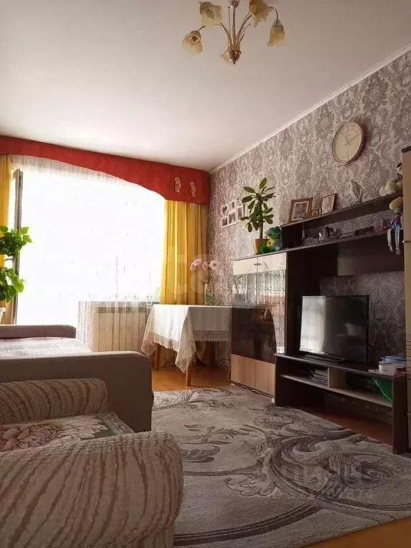 2-к кв. Бурятия, Улан-Удэ ул. Гагарина, 64 (45.7 м) - Фото 2