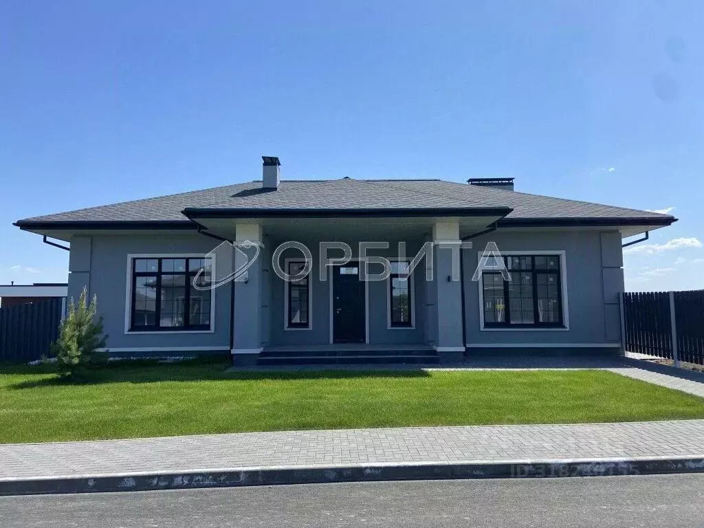 Дом в Тюменская область, Тюменский район, с. Кулаково  (193 м) - Фото 0