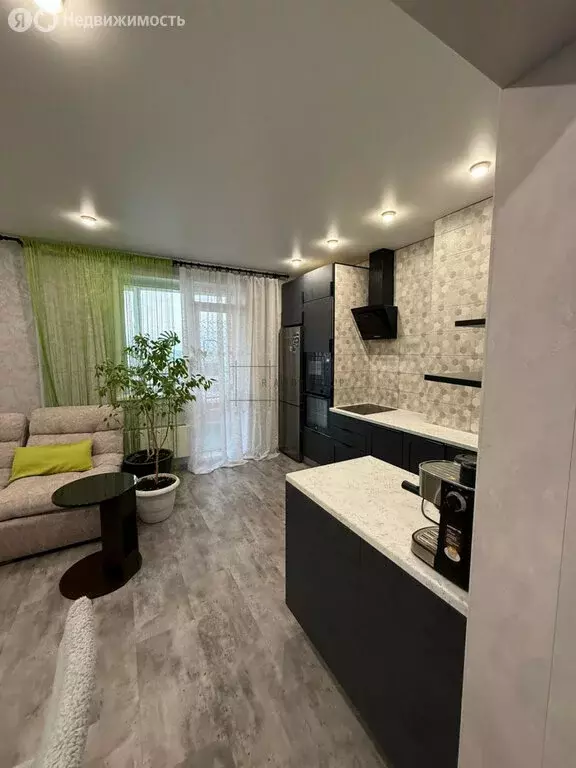 3-комнатная квартира: Новосибирск, улица Титова, 252/2 (50 м) - Фото 1