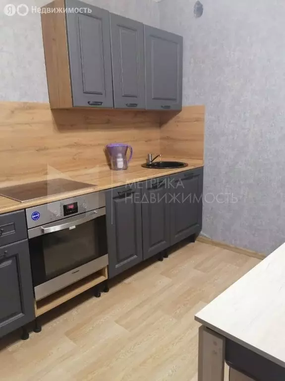 2-комнатная квартира: Тюмень, Почтовая улица, 28 (51 м) - Фото 0