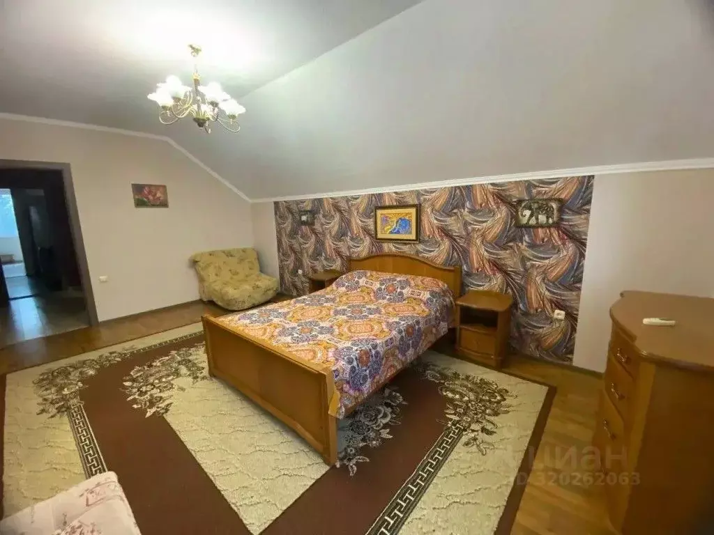 1-к кв. Краснодарский край, Геленджик ул. Циолковского, 36 (71.0 м) - Фото 1