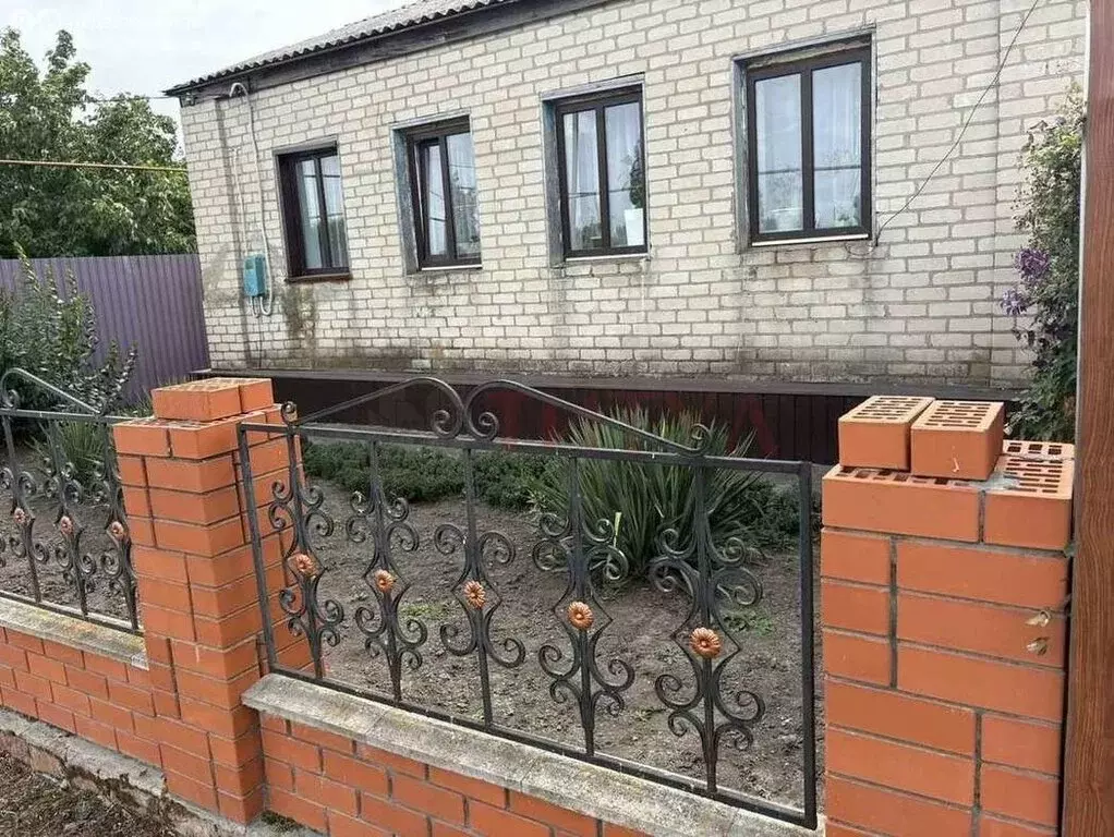 Дом в село Круглое, Школьная улица, 17 (86 м) - Фото 1