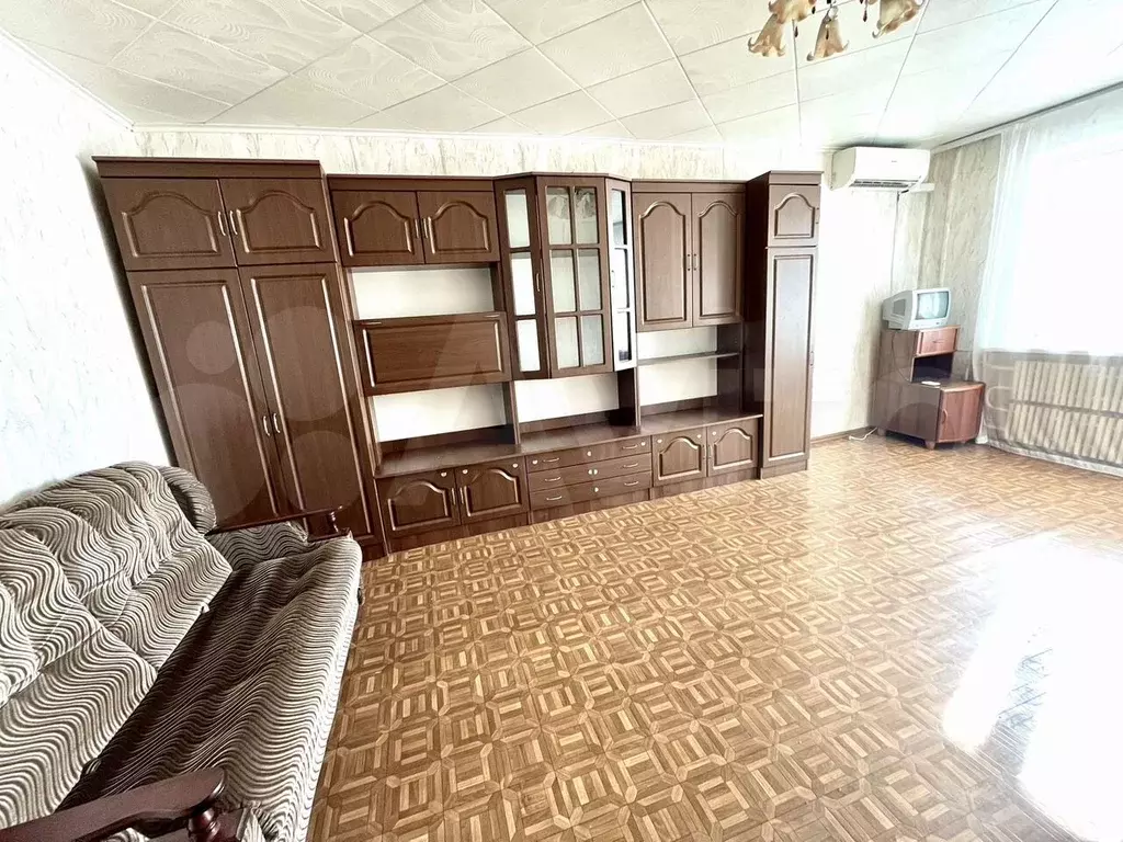 1-к. квартира, 38 м, 5/5 эт. - Фото 1