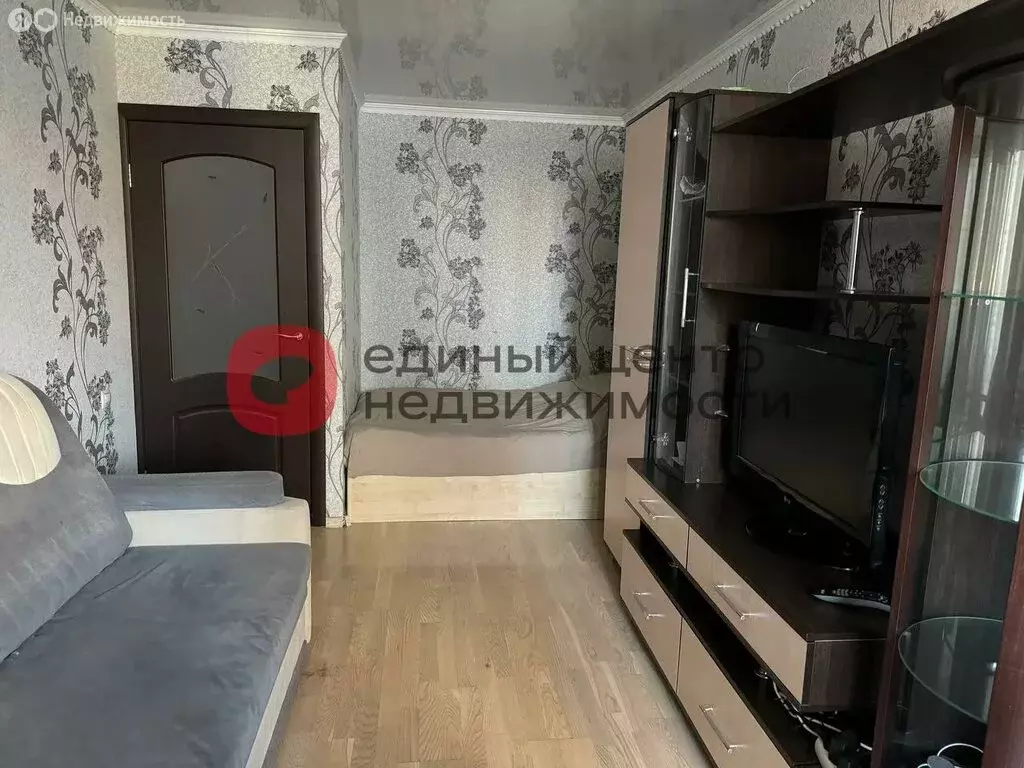 1-комнатная квартира: Тюмень, улица Станислава Карнацевича, 7 (30 м) - Фото 2