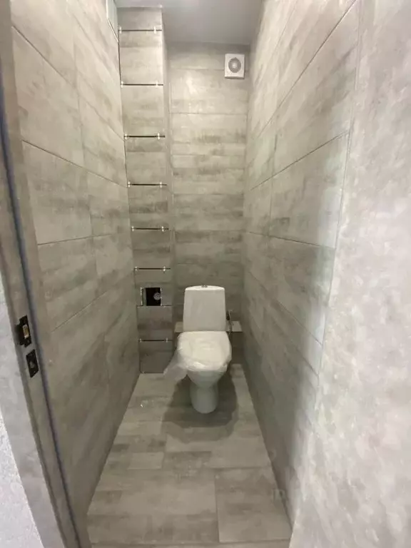 2-к кв. Омская область, Омск Заозерный мкр, ул. Сергея Тюленина, 4 ... - Фото 2