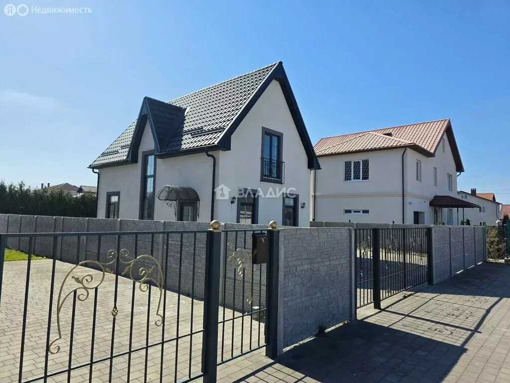 Дом в посёлок Коврово, Заречная улица (103 м) - Фото 1