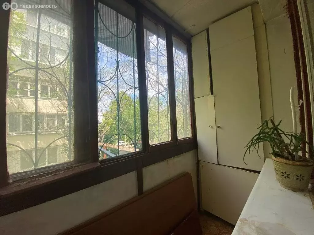 2-комнатная квартира: Севастополь, проспект Генерала Острякова, 217 ... - Фото 1