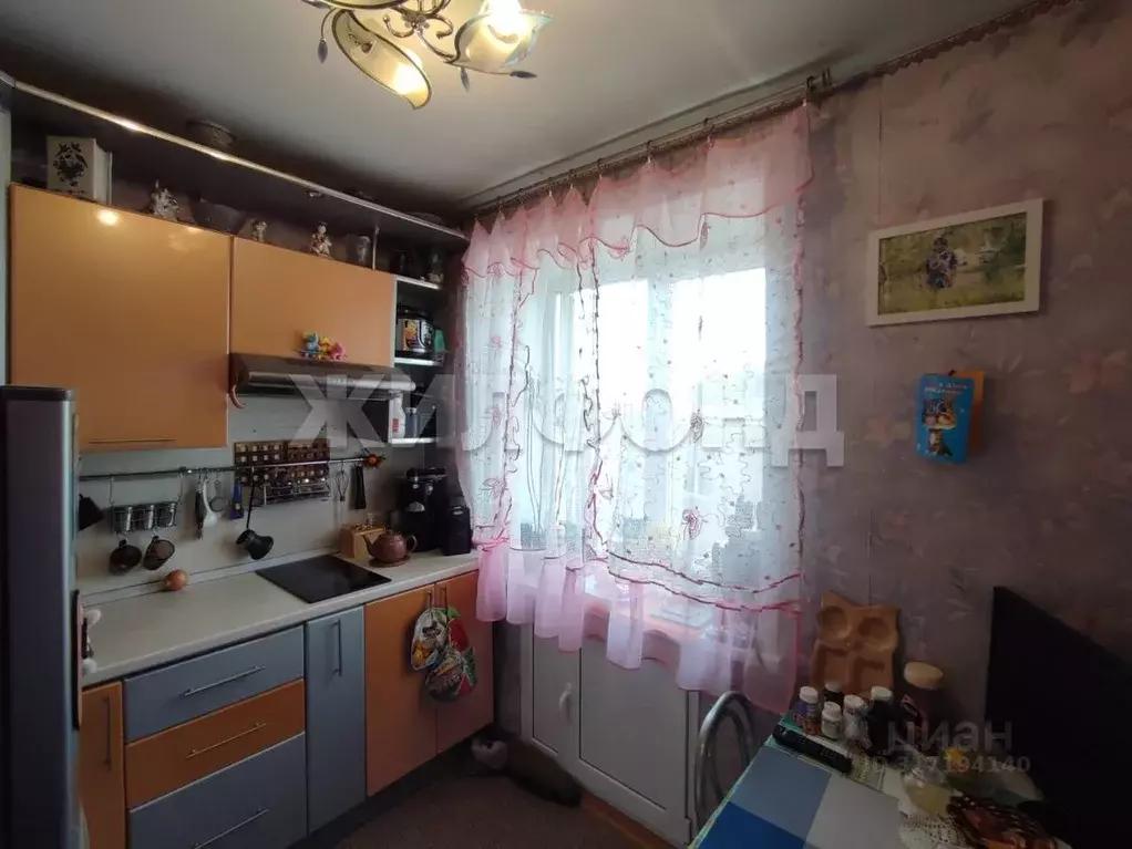 3-к кв. Новосибирская область, Новосибирск ул. Котовского, 22 (59.2 м) - Фото 0