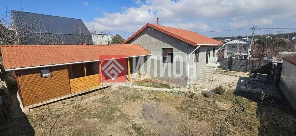 Дом в Севастополь Маяк-4 садовое товарищество,  (130 м) - Фото 2
