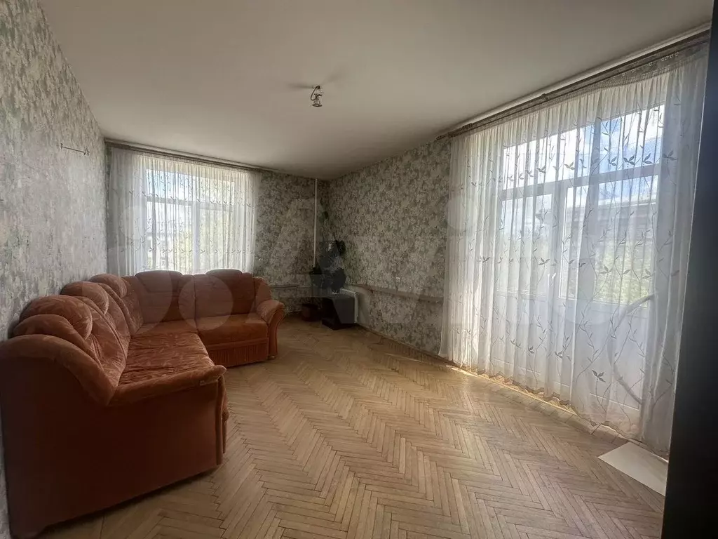 3-к. квартира, 87 м, 5/5 эт. - Фото 0