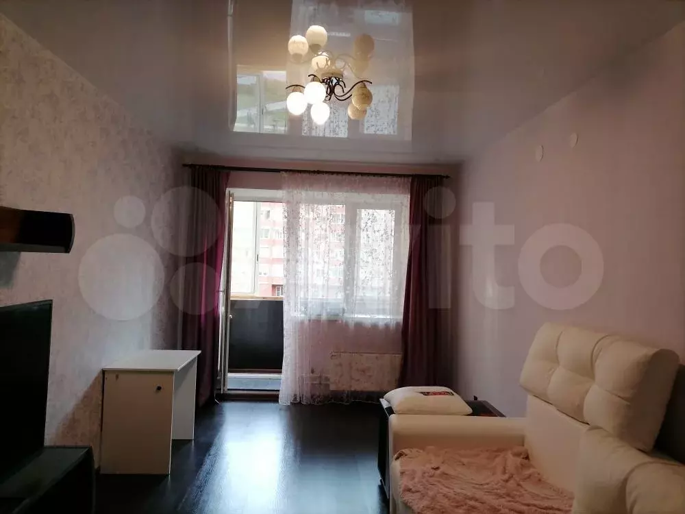 2-к. квартира, 60 м, 3/10 эт. - Фото 0