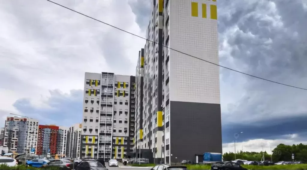 1-к кв. Татарстан, Казань ул. Генерала Махмута Гареева, 11/2 (36.5 м) - Фото 2