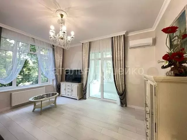 2-к. квартира, 70 м, 4/8 эт. - Фото 1