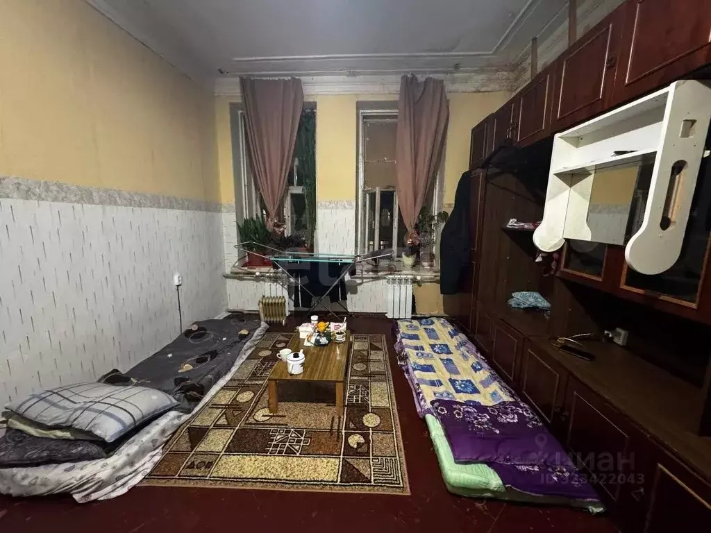 Комната Санкт-Петербург 10-я Васильевского острова линия, 27/45 (18.0 ... - Фото 1
