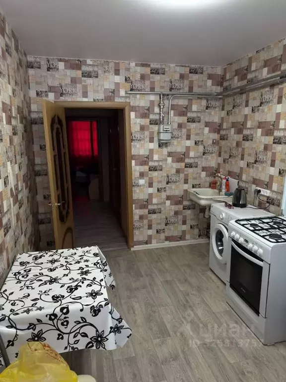 2-к кв. Брянская область, Злынка ул. Ирины Рубцовой, 23А (50.3 м) - Фото 2