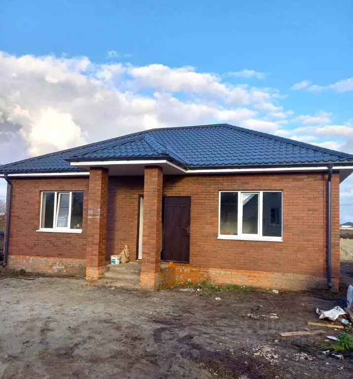 Дом в Курская область, Курский район, Рышковский сельсовет, Кислино ... - Фото 1