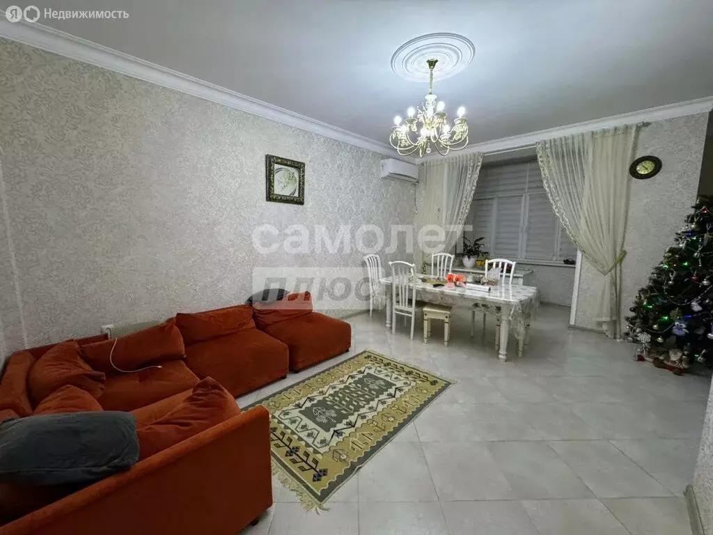 5-комнатная квартира: Каспийск, Махачкалинская улица, 98Б (171 м) - Фото 1