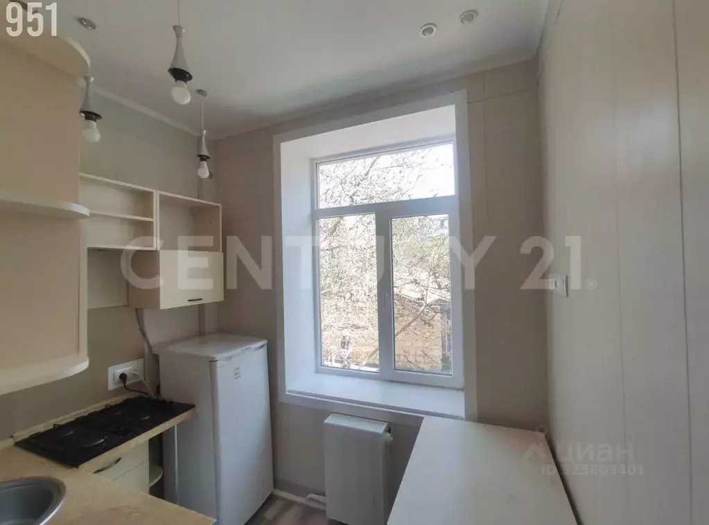 2-к кв. Севастополь ул. Инкерманская, 1 (34.2 м) - Фото 2