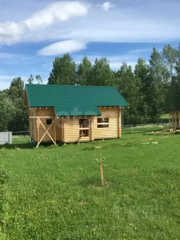 Дом в Вологодская область, д. Мальгино (Подлесный сельсовет) 5 (100 м) - Фото 0