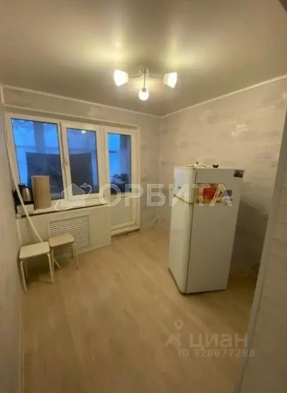 1-к кв. Тюменская область, Тюмень ул. Республики, 237 (30.8 м) - Фото 2