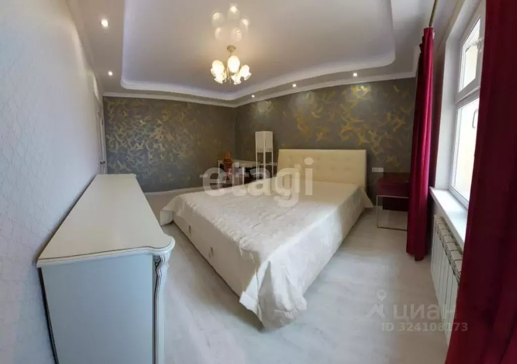 2-к кв. Саха (Якутия), Якутск 203-й мкр, 6 (76.0 м) - Фото 1