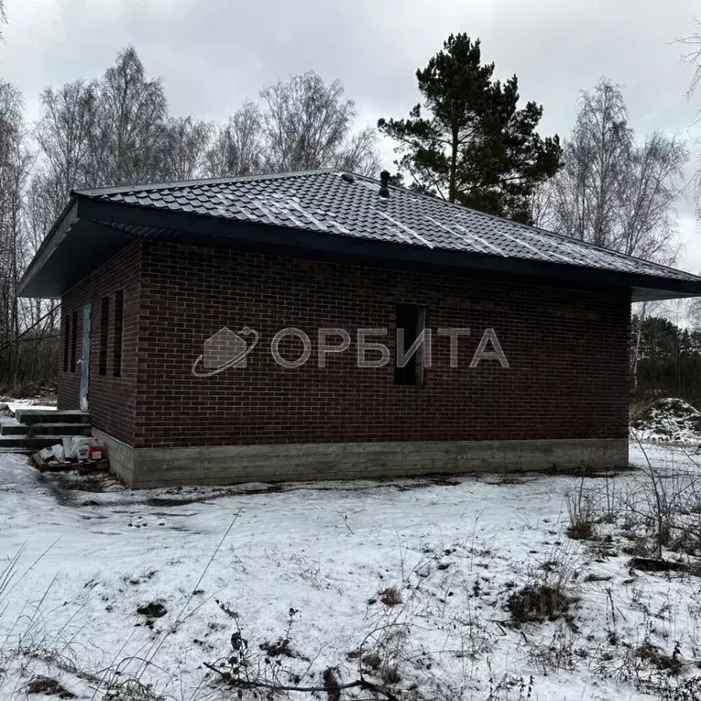 Дом в Тюменская область, Тюменский муниципальный округ, с. Перевалово ... - Фото 1