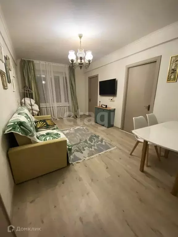 Продаётся 4-к квартира, 58 м - Фото 1